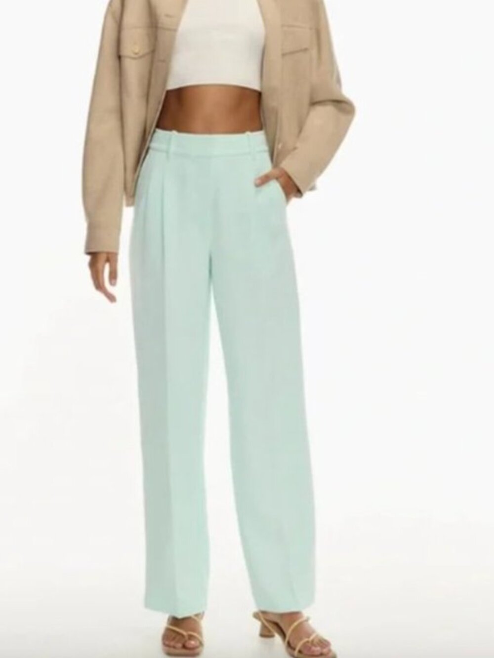Aritzia Effortless Pants Sz 6 Short